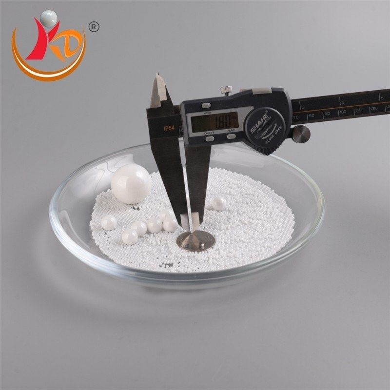                  Good Polishing Smooth White Cubic Zirconia Beads Ceramic Grinding Beads Yttrium Stabilized Zirconia Ceramic Ball             