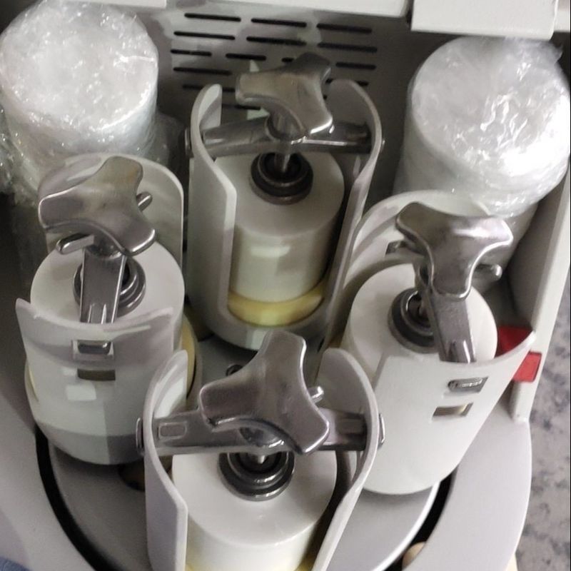 0.2L Capacity Planetary Ball Mill with 90-870 RPM and 4 Grinding Tanks for Nano Powder Grinding