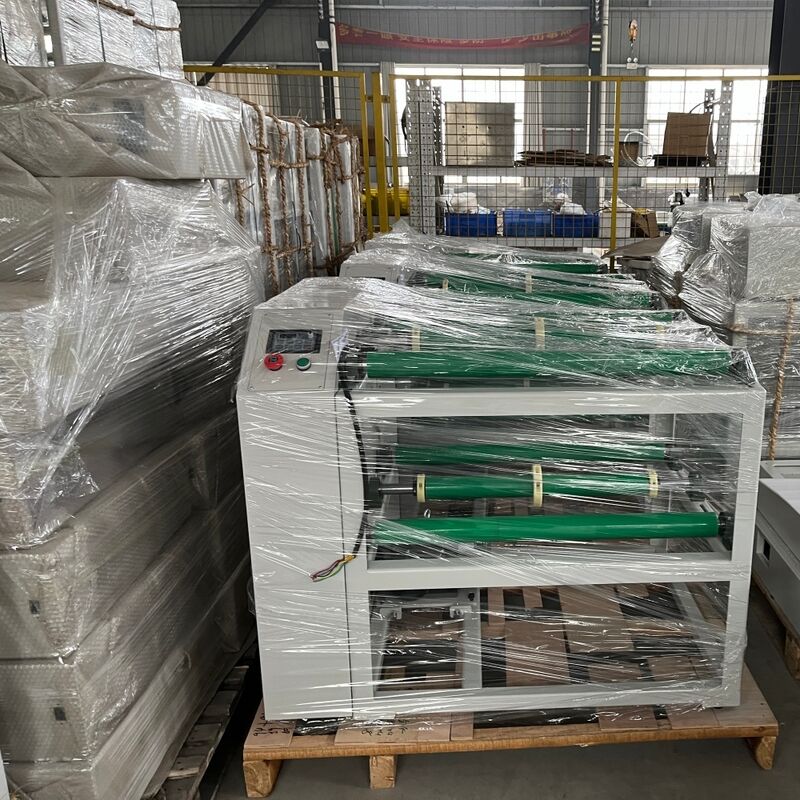 Customizable double-layer fine particle crushing roller mill for laboratory testing