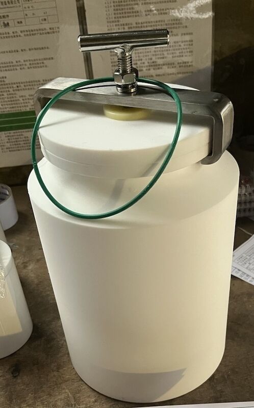 PTFE Roller Mill Jar Chemical Resistant Laboratory Rolling Ball Mill Grinding Pot for Acid Alkali Corrosive Materials