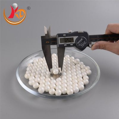 Σταθεροποιημένη Yttrium σφαίρα 3mm χαντρών Zirconia κεραμική στήλη Zirconia