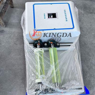 垂直粉末磨き機 ナノ粉末磨き設備 0.75kwの速度を持つボールミル 普遍的な作業スタイル