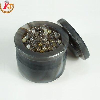 Um frasco de ágata de qualidade frasco cerâmico de moinho de bolas para moagem
