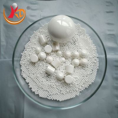 توپ سنگ زنی سرامیکی زیرکونیا زیرکونیا 0.1~50mm Zro2